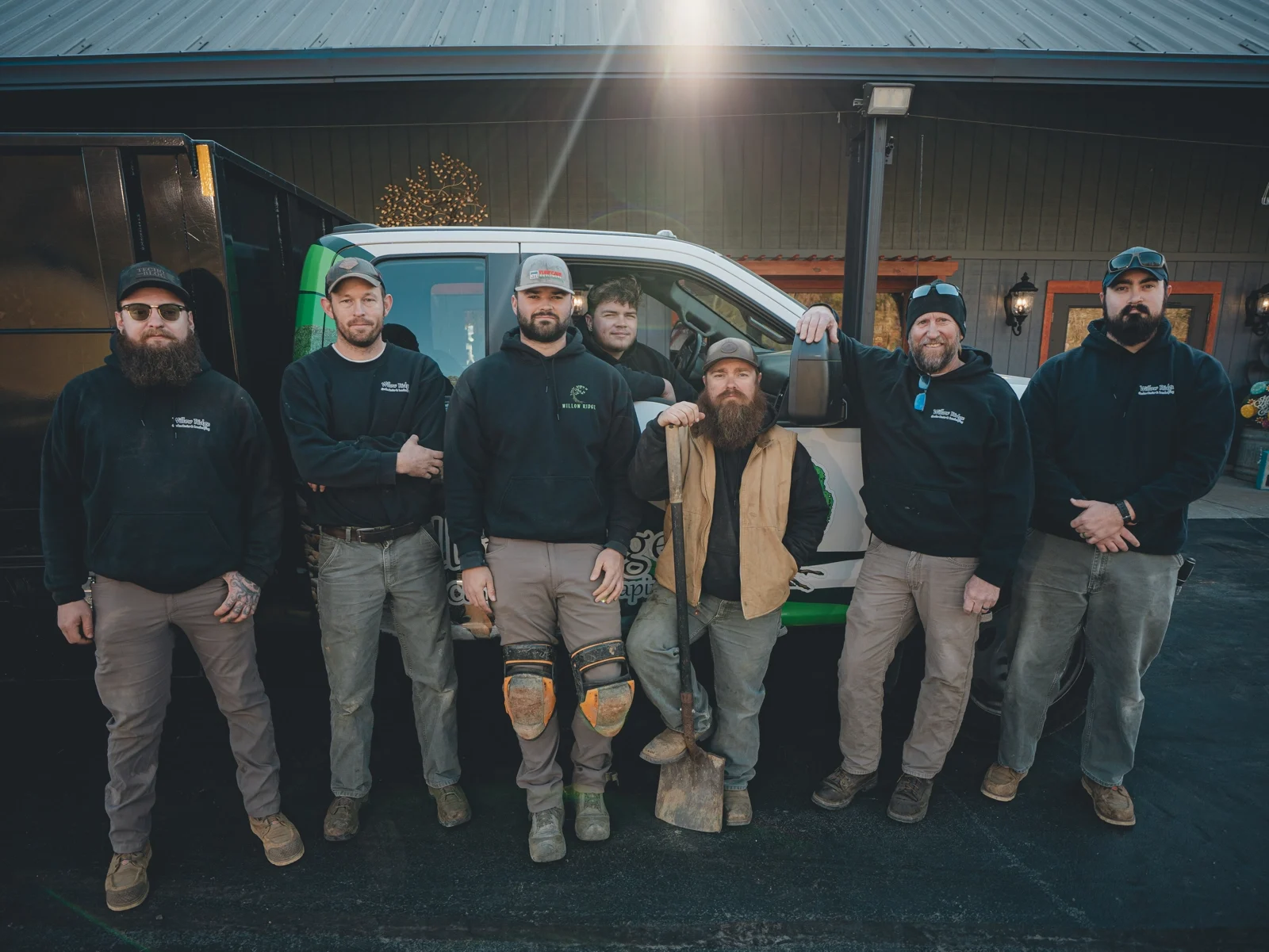 Contact Page - HERO - RHP04403