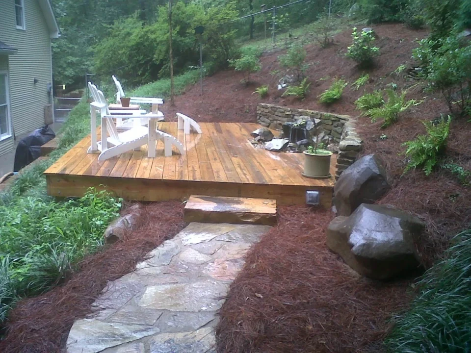 Deck-Design-Project-with-Bubbling-Rock-Water-Feature-in-Oak-Ridge-Tennessee